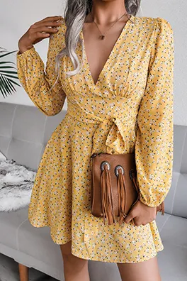 Casual Floral Split Joint Frenulum V Neck A Line Dresses