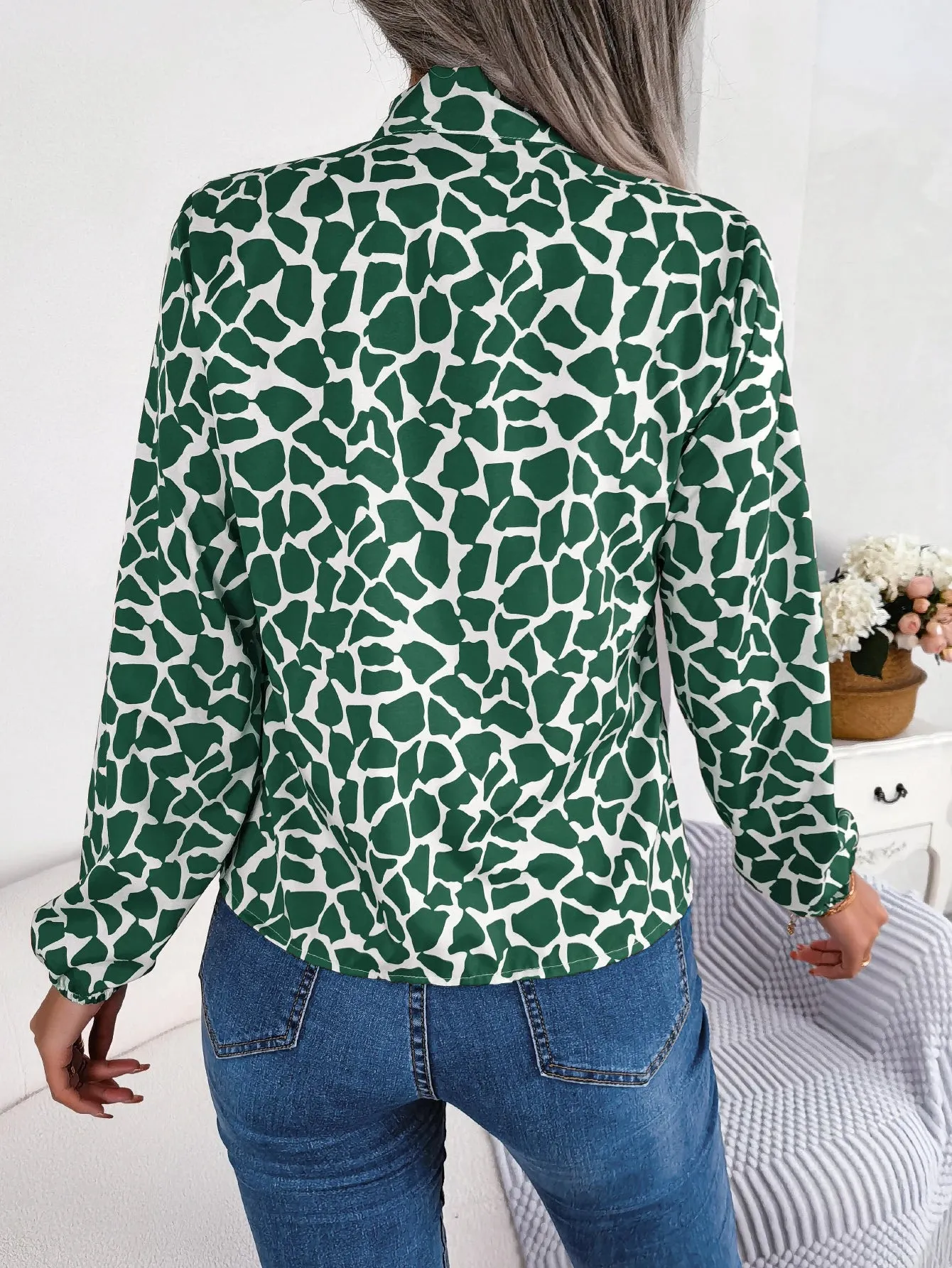 Casual Giraffe Print Tie-neck Long Sleeve Spring Fall Women's Blouse